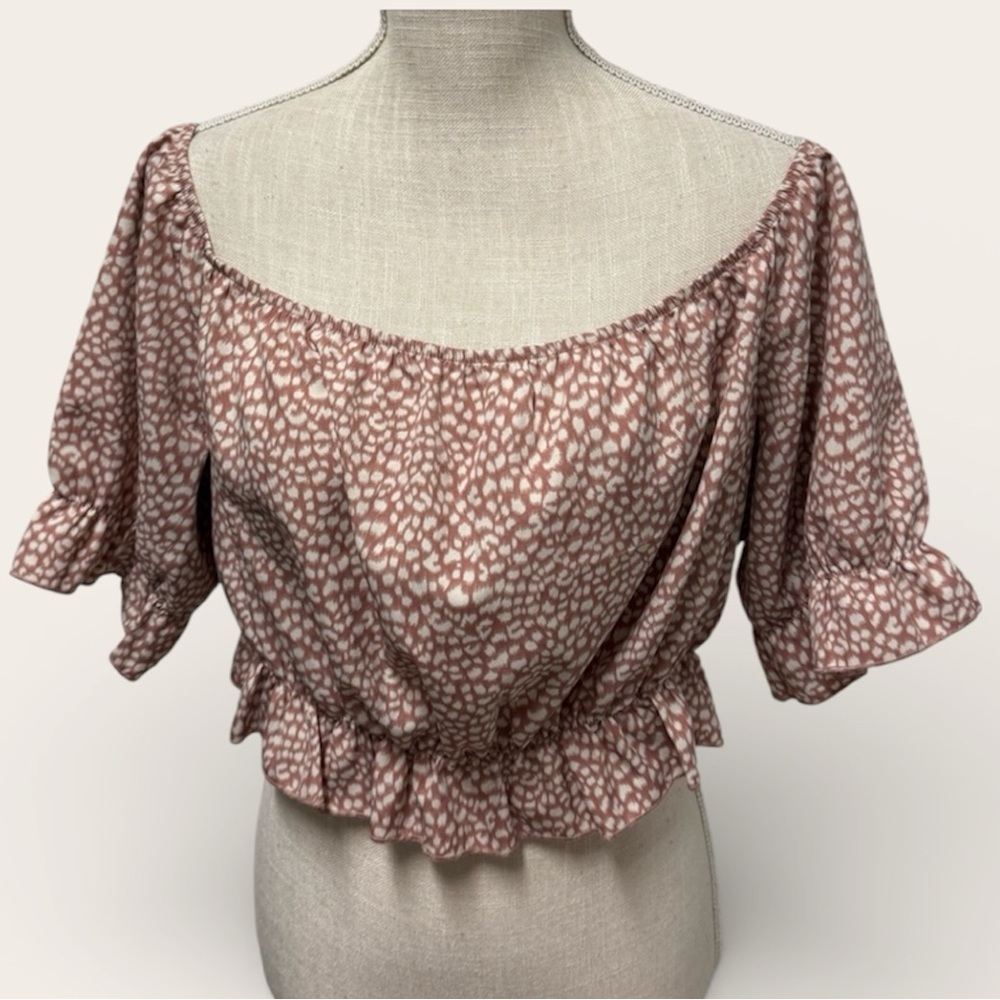 SHEIN Curve Plus Size Off the Shoulder Crop Top 
Size: 2X